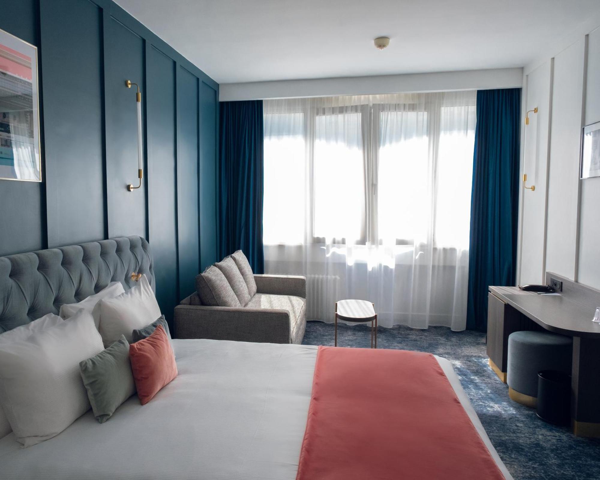 PLEY Hotel Parijs Buitenkant foto